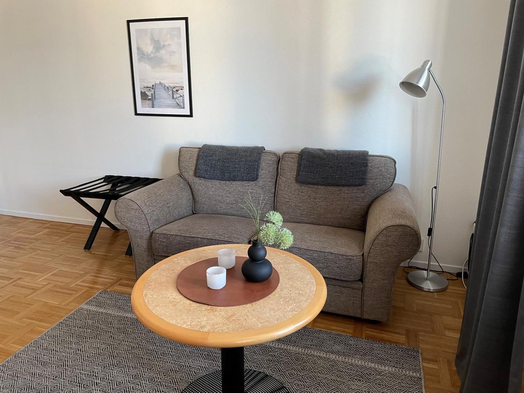 Rs Laegenhetshotell Skoevde Buitenkant foto